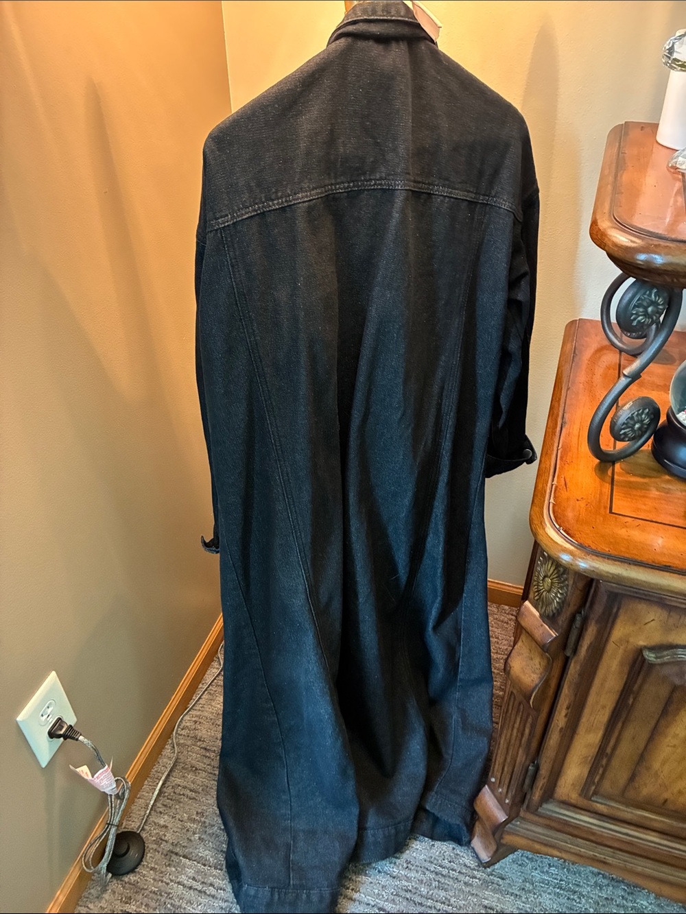 Long Black Denim Jacket for Women - Picture 5 of 7